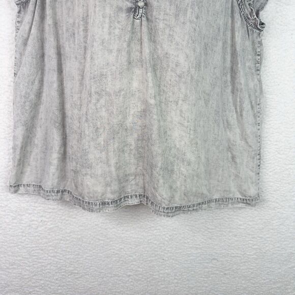 Jane + Delancey Tunic Top Blouse Gray Acid Wash 2X Smocked Ruffle Sleeve Boho - Picture 4 of 13